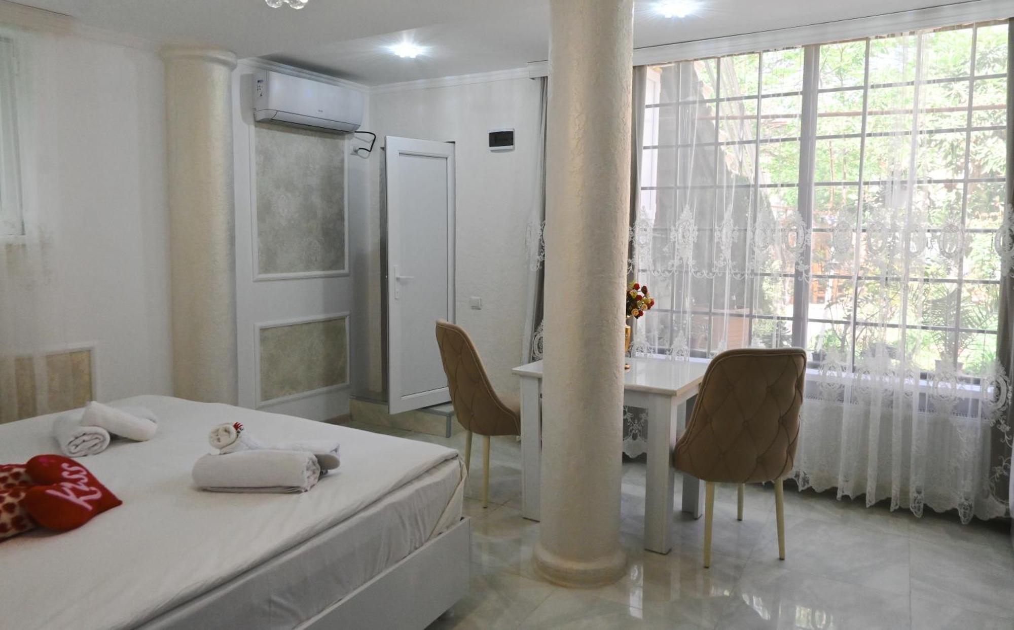 Jerusalem Merkaz Hotel Kutaisi Esterno foto