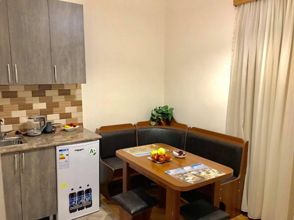 Jerusalem Merkaz Hotel Kutaisi Esterno foto